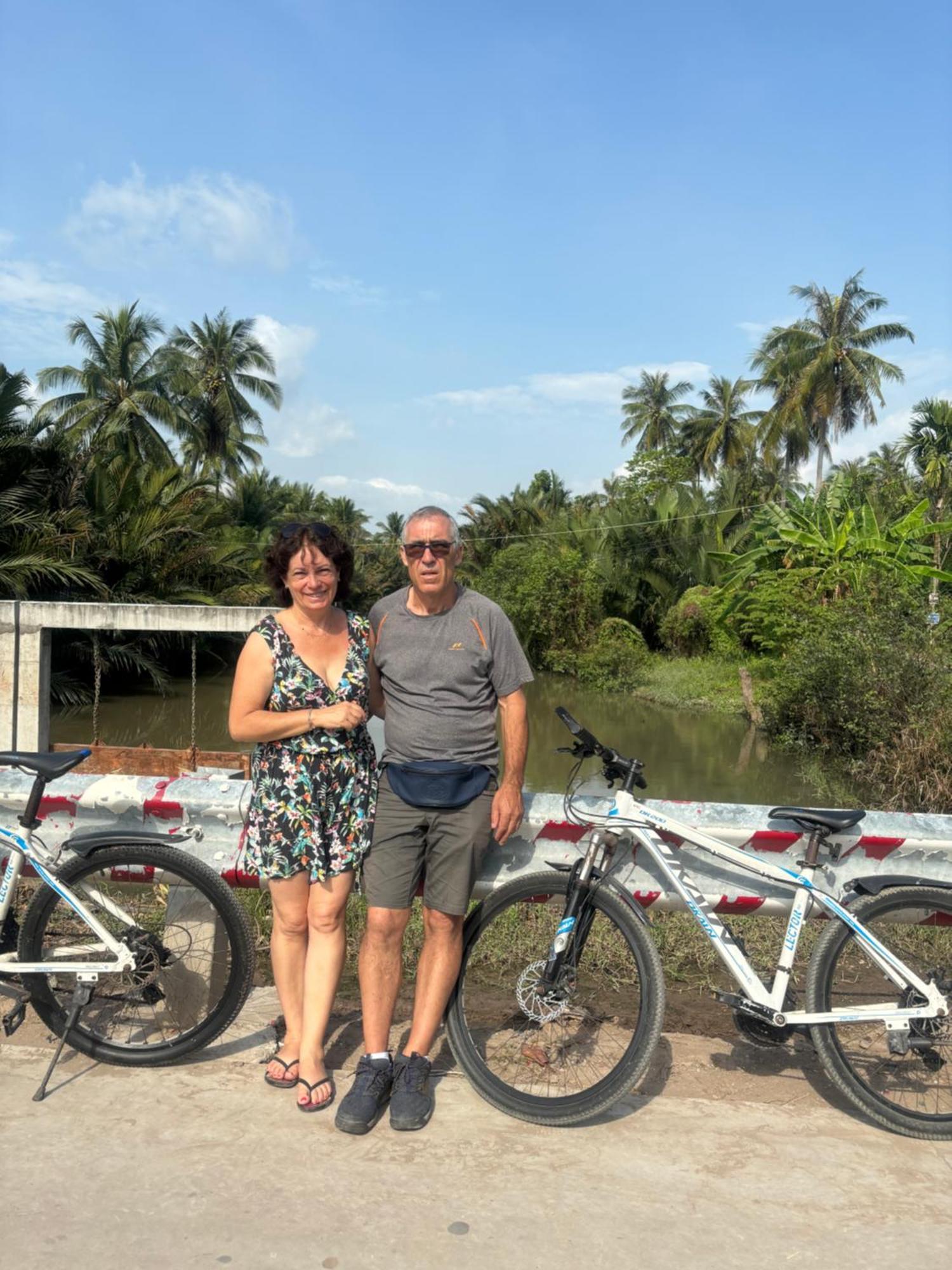 Homestay Bentre Coco Lodge Ben Tre Bagian luar foto